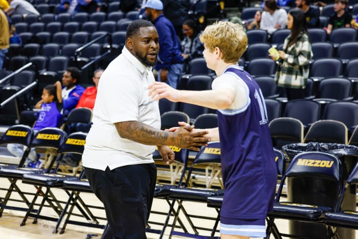 Oak Park - Vashon Missouri boys basketball Dec 9 2023 Nate Latsch-26